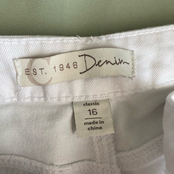 CATO: Women Capri Pants - Picture 2 of 3